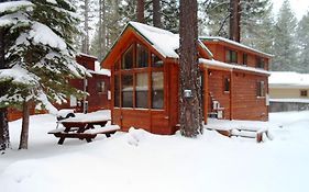 Cedar Pines Resort